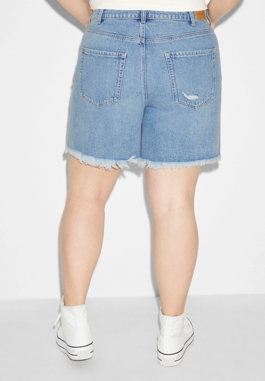Shorts Di JeansDenim-Light Blue Donna Jeans CFI21S01V-K11 5 Shorts Di JeansDenim-Light Blue Donna Jeans CFI21S01V-K11 - immagine 3