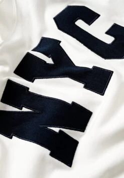 Felpa Con CappuccioCremewhite Donna Felpe CFI21J02D-A11 -Offerte Clockhouse Negozio 0e315acf40454f959c41b16723b4d068