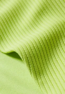 Bikini Pezzo SottoLight Green Donna Moda Mare CFI81I000-M11 9 Bikini Pezzo SottoLight Green Donna Moda Mare CFI81I000-M11 -Offerte Clockhouse Negozio 1c8143be73aa4f3bb693cc58eb45086c