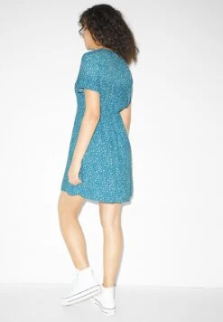 Vestito EstivoDark Turquoise Donna Vestiti CFI21C04N-L11 10 Vestito EstivoDark Turquoise Donna Vestiti CFI21C04N-L11 -Offerte Clockhouse Negozio 311e1bd7598d411590101f3b239cd19a