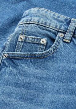 Jeans A ZampaDenim Blue Donna Jeans CFI21N02Z-K11 -Offerte Clockhouse Negozio 359a5b6b47934333829102a2d6415b34