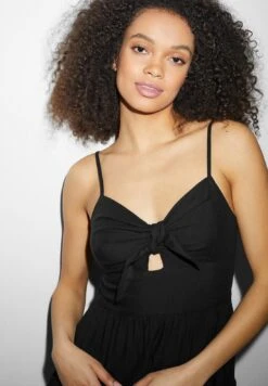 Vestito EstivoBlack Donna Vestiti CFI21C04B-Q11 11 Vestito EstivoBlack Donna Vestiti CFI21C04B-Q11 -Offerte Clockhouse Negozio 35f27d4ca40346258f5e62c6cff01447