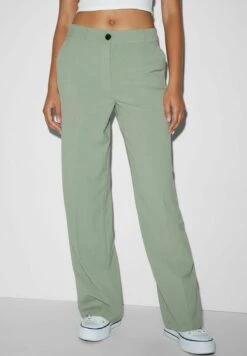 PantaloniGreen Donna Pantaloni CFI21A033-M11