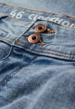 Jeans Slim FitDenim Light Blue Donna Jeans CFI21N02P-K11 -Offerte Clockhouse Negozio 3a2a18fb6d454ca6941efa3be8b0117f