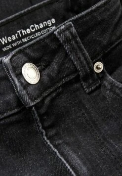 Jeans A ZampaBlack Donna Jeans CFI21N032-Q11 7 Jeans A ZampaBlack Donna Jeans CFI21N032-Q11 -Offerte Clockhouse Negozio 4373131c1db34285954f0dc67008bf03