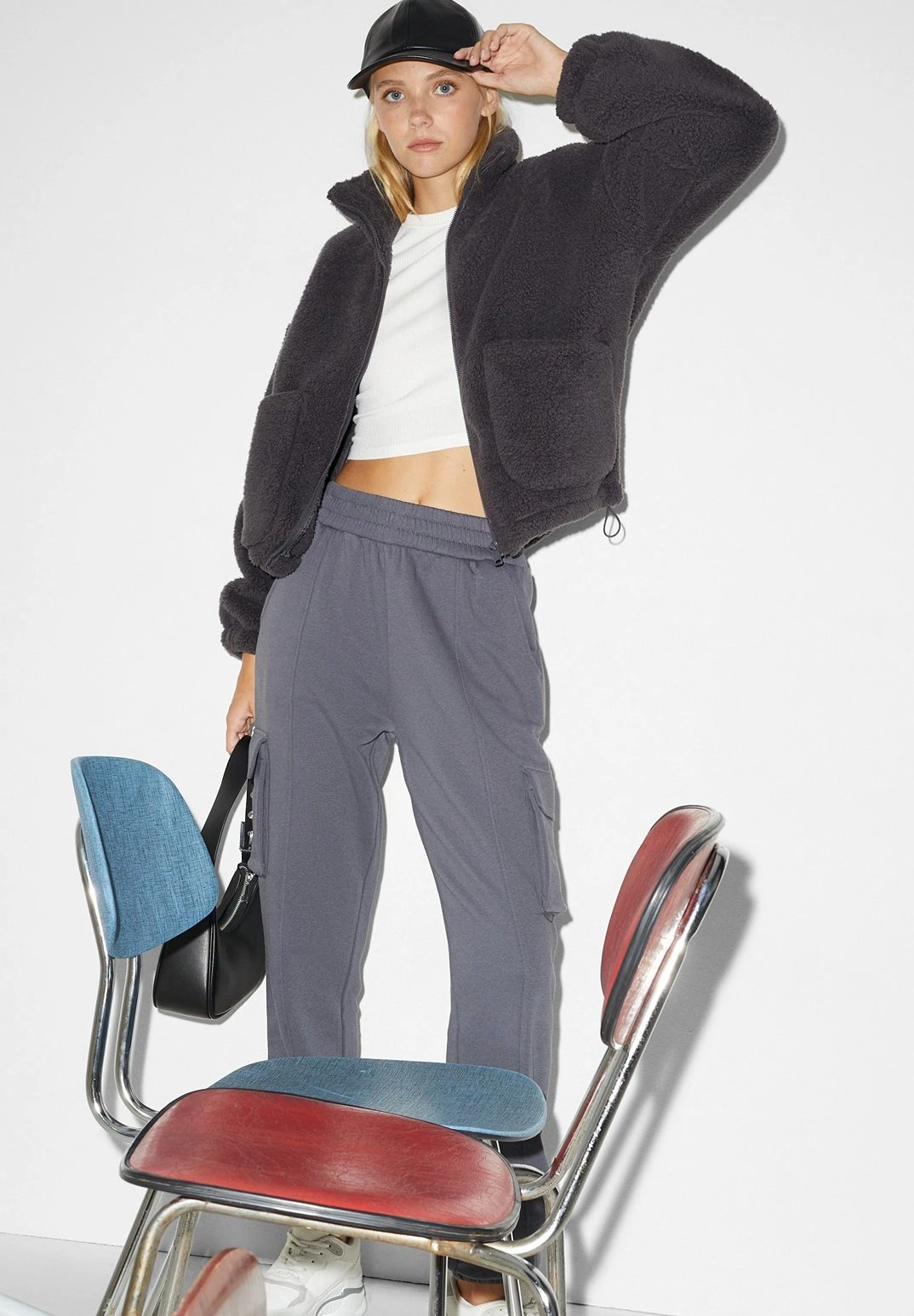 Giacca In PileDark Gray Donna Felpe CFI21G010-C11 5 Giacca In PileDark Gray Donna Felpe CFI21G010-C11 - immagine 3