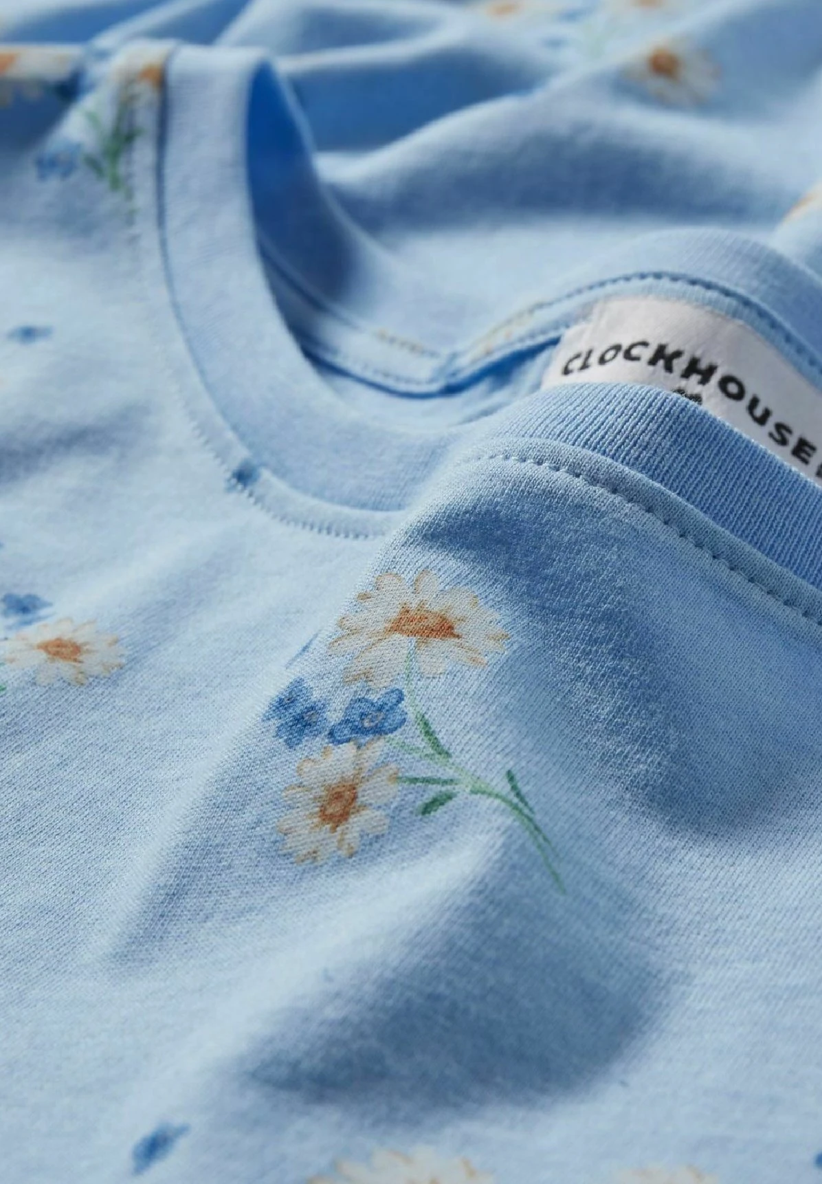 T-Shirt Con StampaLight Blue Donna T-shirt E Top CFI21D04M-K11 5 T-Shirt Con StampaLight Blue Donna T-shirt E Top CFI21D04M-K11 - immagine 3