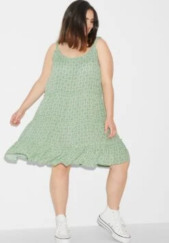 Vestito EstivoGreen Donna Vestiti CFI21C04H-M11