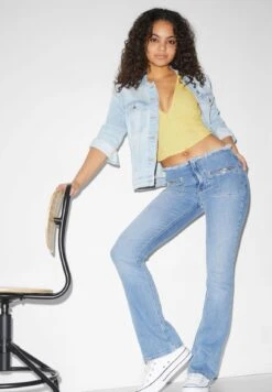 CamicettaLight Yellow Donna Camicie E Bluse CFI21E02U-E11 -Offerte Clockhouse Negozio ab7a413086bc47ab98f7f3202ab8ff4f