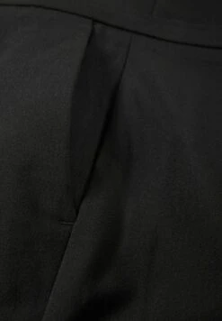 PantaloniBlack Donna Pantaloni CFI21A03C-Q11 7 PantaloniBlack Donna Pantaloni CFI21A03C-Q11 -Offerte Clockhouse Negozio b0f13b7541d74695aaf978696954bc6c