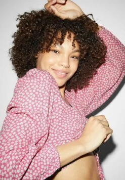 CamicettaWhite Rose Donna Camicie E Bluse CFI21E02D-A11 -Offerte Clockhouse Negozio c6e963ae6b104600a0f7664f07e955d0