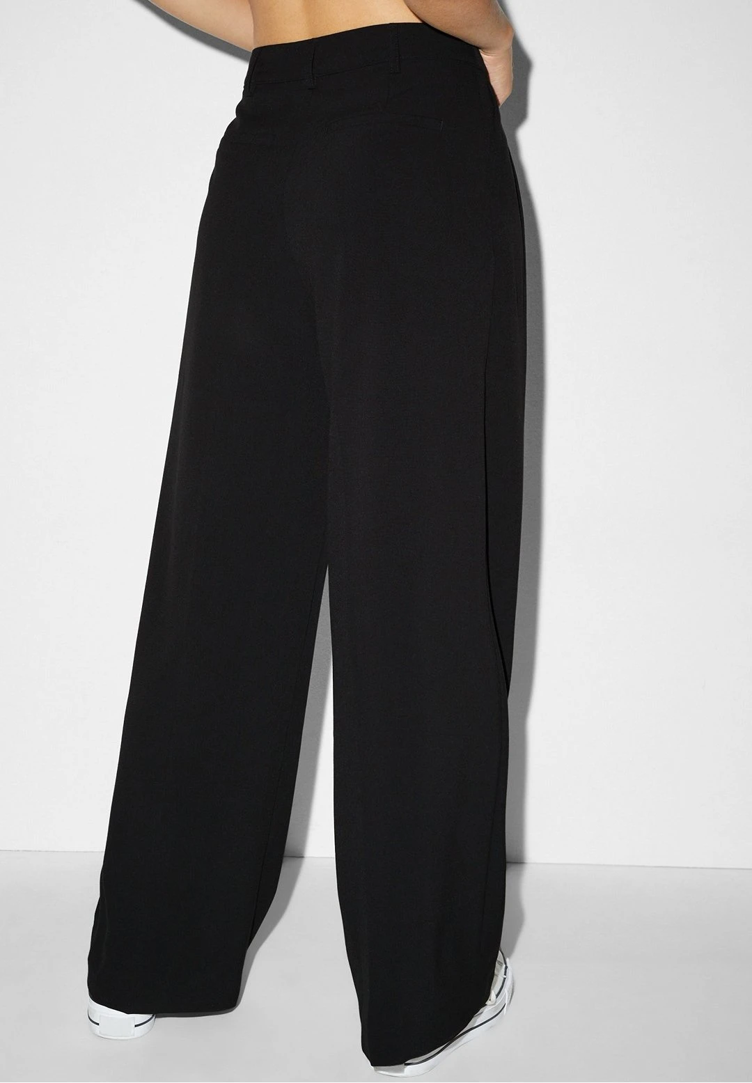 PantaloniBlack Donna Pantaloni CFI21A030-Q11 4 PantaloniBlack Donna Pantaloni CFI21A030-Q11 - immagine 2