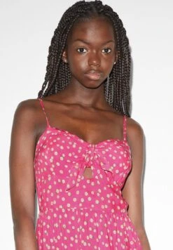 Vestito EstivoPink Donna Vestiti CFI21C04O-J11 12 Vestito EstivoPink Donna Vestiti CFI21C04O-J11 -Offerte Clockhouse Negozio eb518a1fdae64039826e98e15da1a5f7